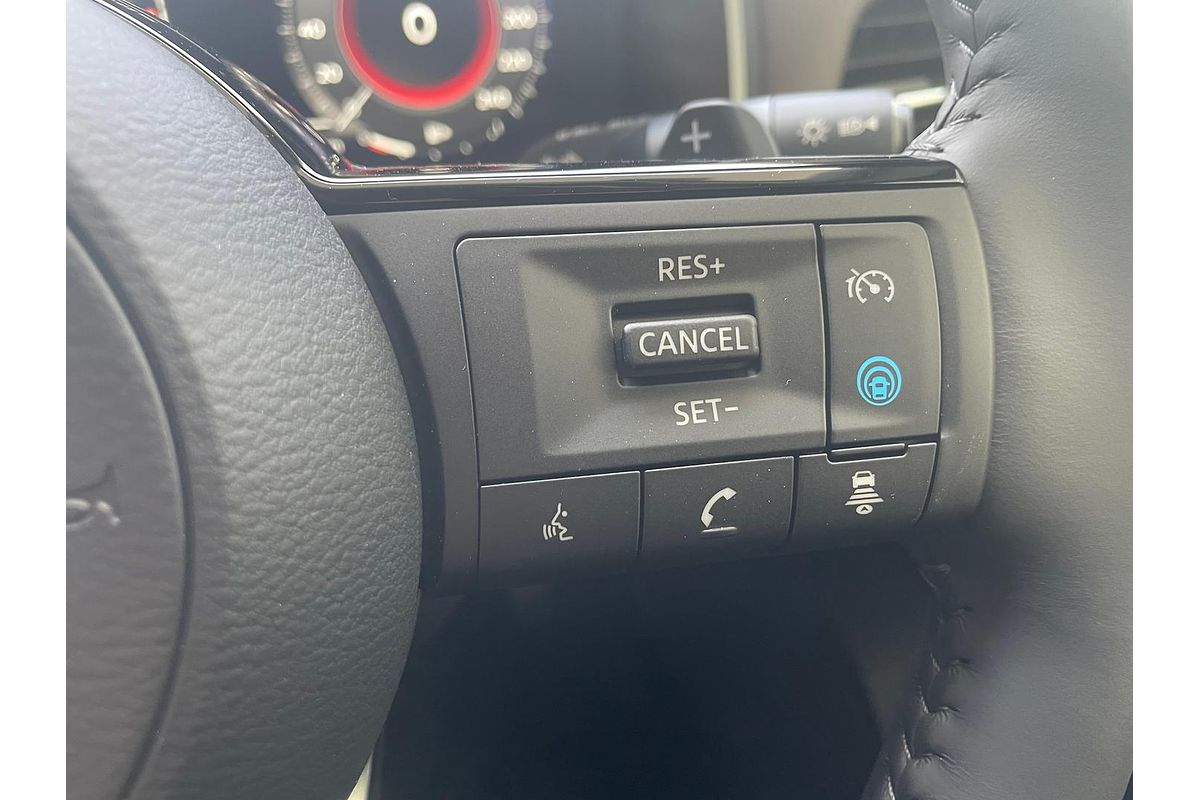 2025 Nissan QASHQAI Ti J12