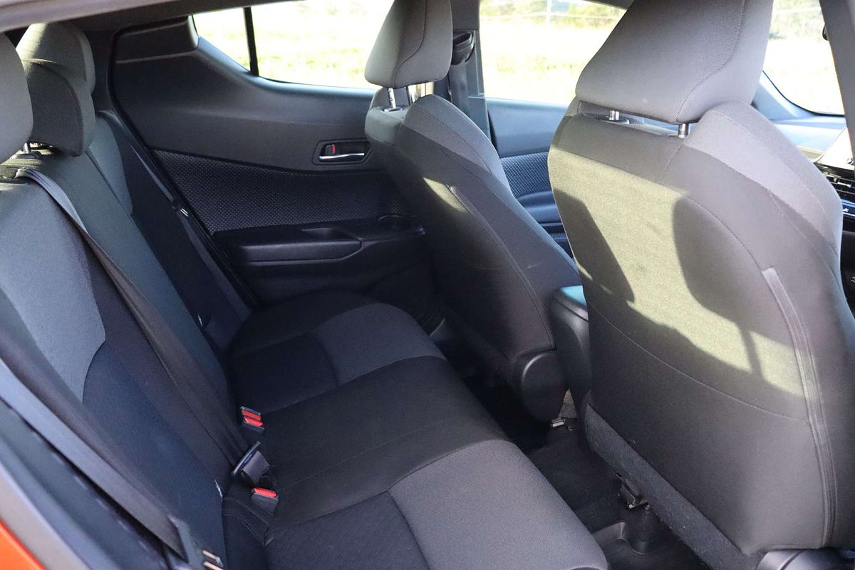 2020 Toyota C-HR NGX10R