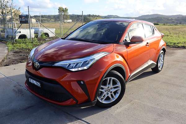 2020 Toyota C-HR NGX10R