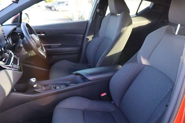 2020 Toyota C-HR NGX10R