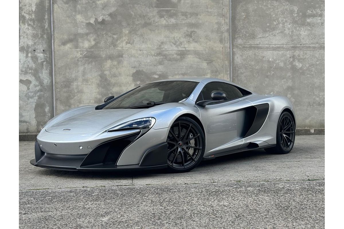 2016 McLaren 675LT