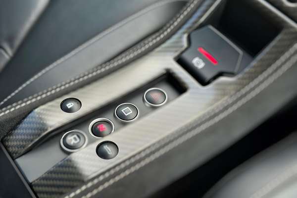 2016 McLaren 675LT