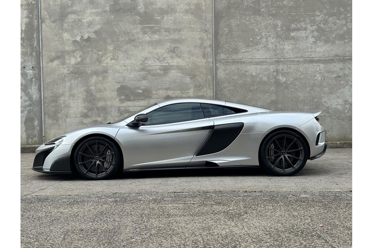 2016 McLaren 675LT