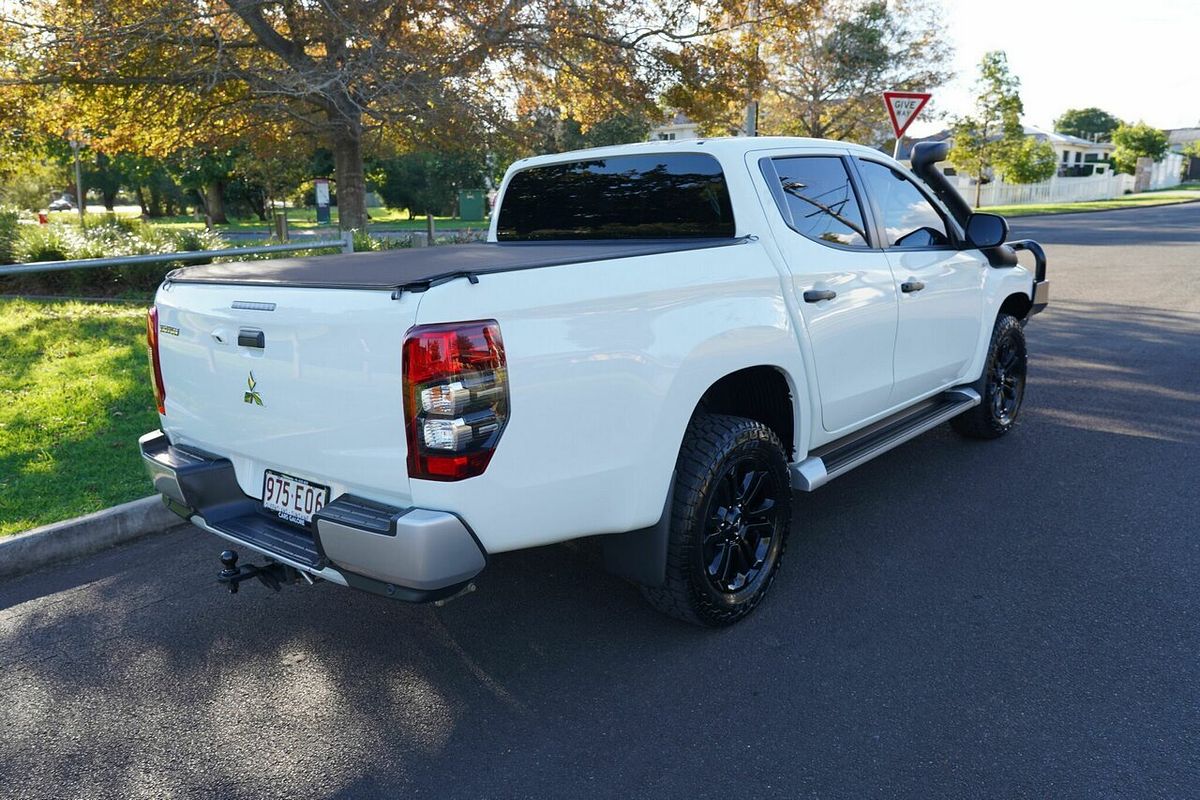 2022 Mitsubishi Triton GLX-R (4x4) MR MY22.5 4X4