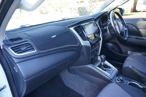 2022 Mitsubishi Triton GLX-R (4x4) MR MY22.5 4X4