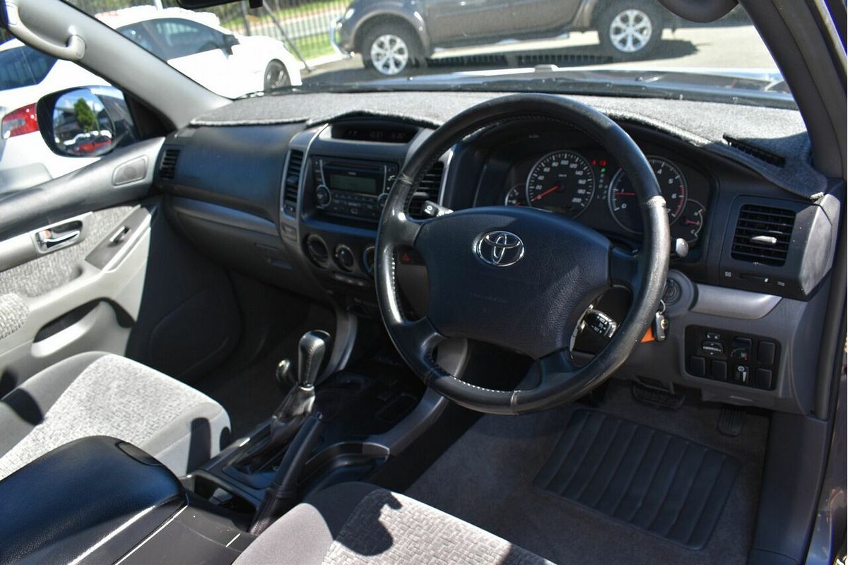 2004 Toyota Landcruiser Prado GXL (4x4) GRJ120R