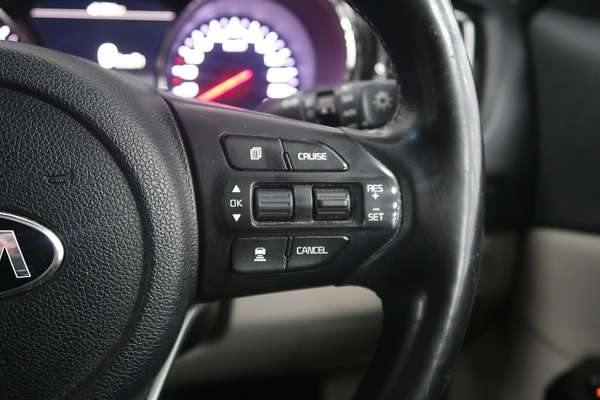 2018 Kia Carnival Platinum YP