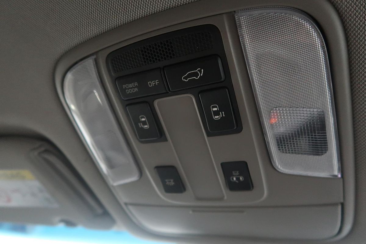 2018 Kia Carnival Platinum YP