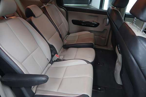 2018 Kia Carnival Platinum YP