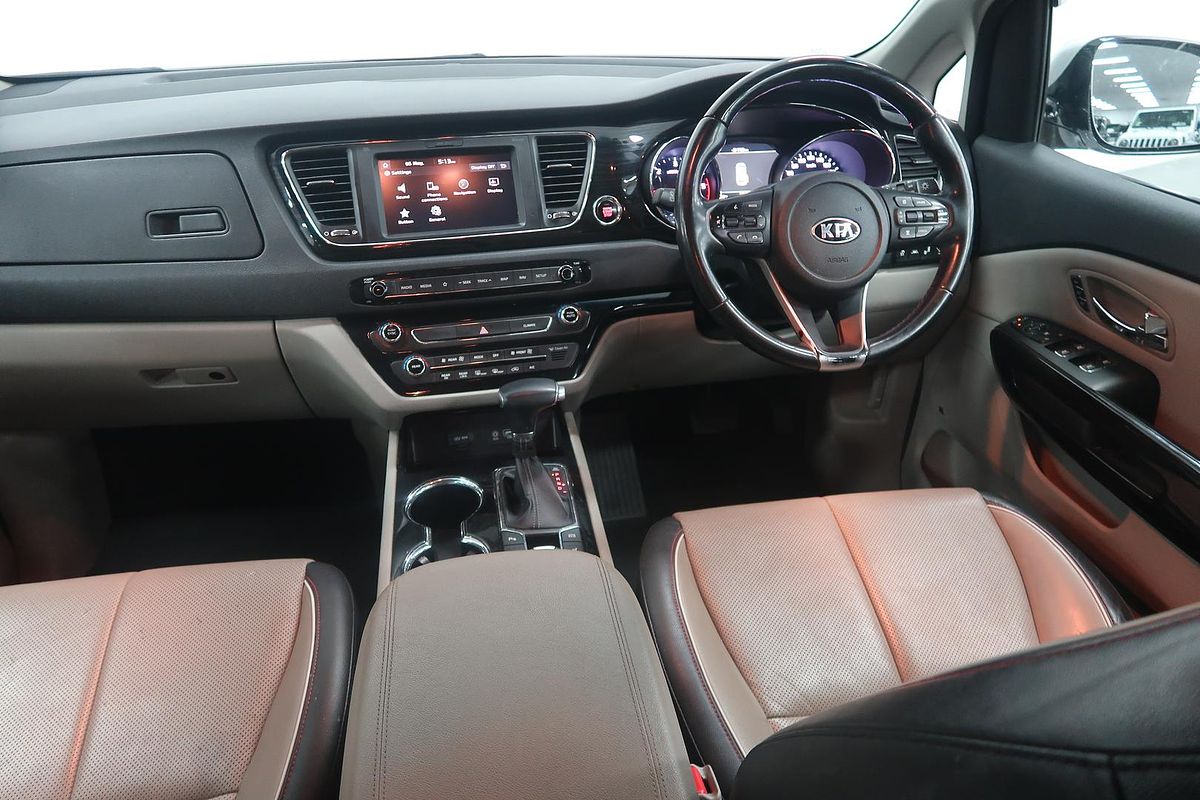 2018 Kia Carnival Platinum YP