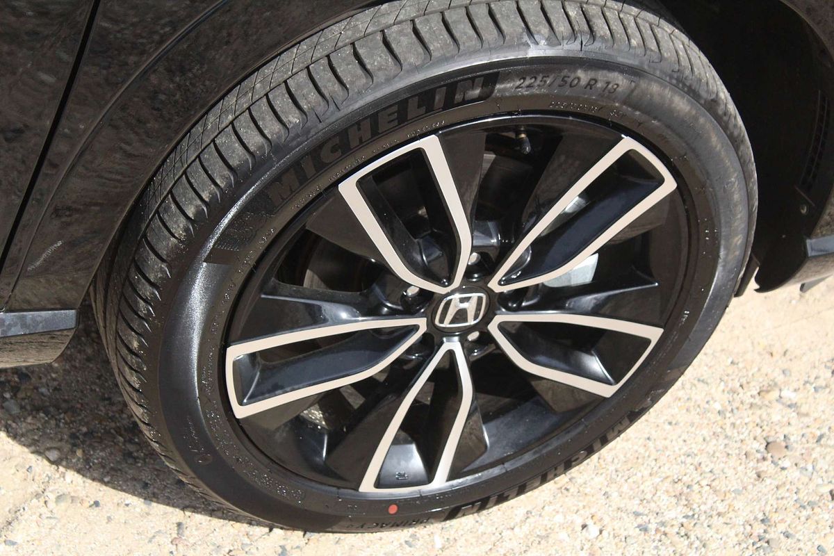 2024 Honda HR-V e:HEV L