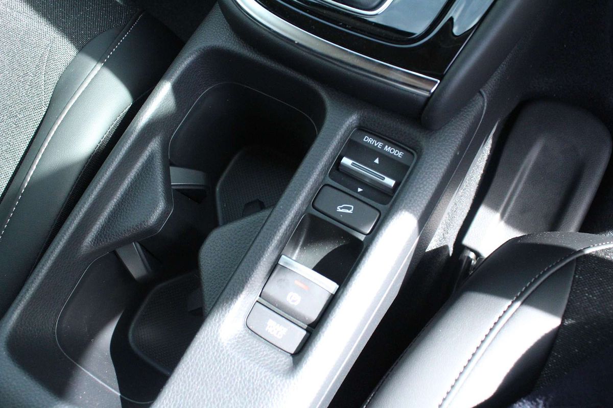 2024 Honda HR-V e:HEV L