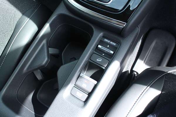 2024 Honda HR-V e:HEV L