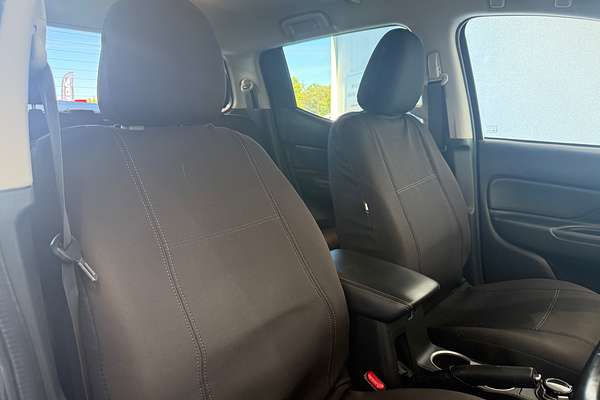 2020 Mitsubishi Triton GLX-R MR 4X4