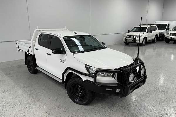 2020 Toyota Hilux SR GUN126R 4X4