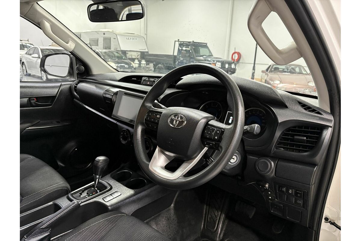 2020 Toyota Hilux SR GUN126R 4X4