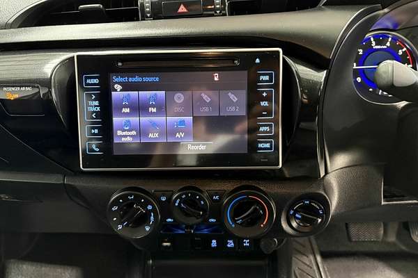 2020 Toyota Hilux SR GUN126R 4X4