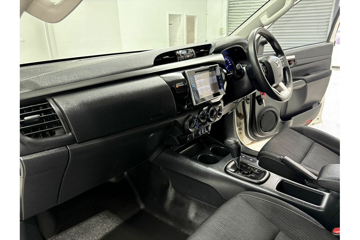2020 Toyota Hilux SR GUN126R 4X4