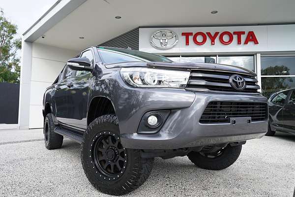2016 Toyota Hilux 4x4 Hilux 4x4 SR5 2.8L T Diesel Automatic Double Cab