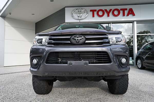 2016 Toyota Hilux 4x4 Hilux 4x4 SR5 2.8L T Diesel Automatic Double Cab