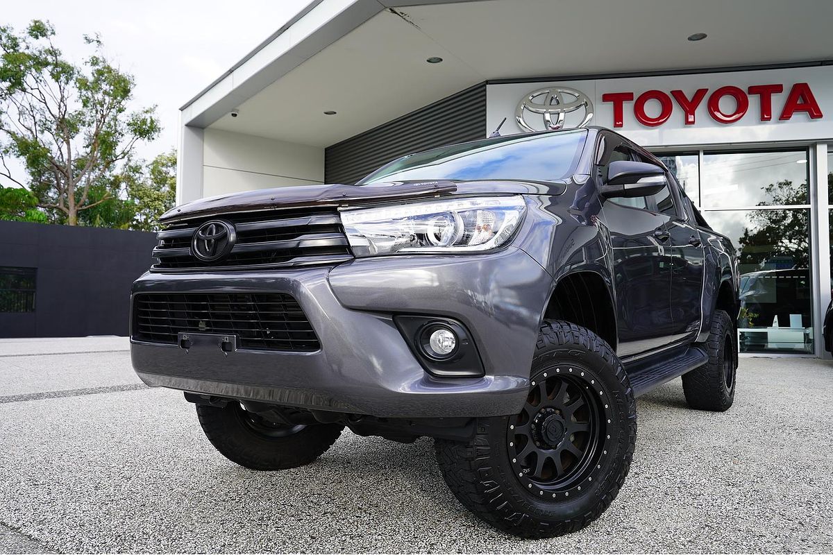 2016 Toyota Hilux 4x4 Hilux 4x4 SR5 2.8L T Diesel Automatic Double Cab