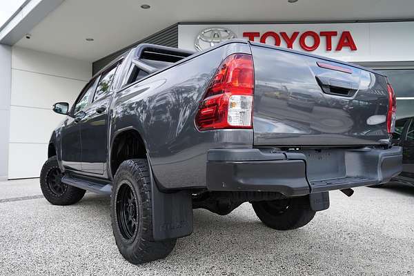 2016 Toyota Hilux 4x4 Hilux 4x4 SR5 2.8L T Diesel Automatic Double Cab