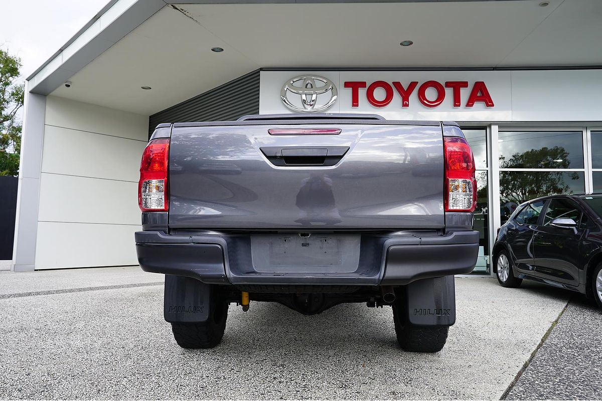 2016 Toyota Hilux 4x4 Hilux 4x4 SR5 2.8L T Diesel Automatic Double Cab