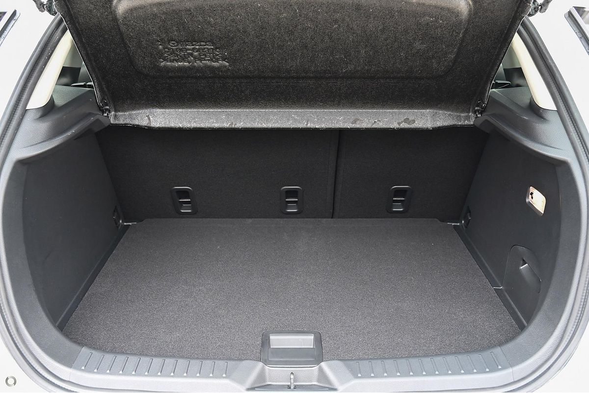 2024 Mazda CX-3 G20 Akari DK
