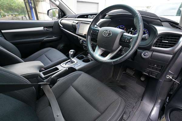 2016 Toyota Hilux 4x4 Hilux 4x4 SR5 2.8L T Diesel Automatic Double Cab