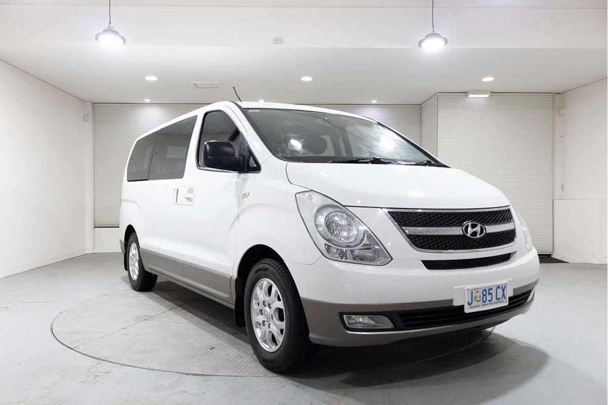 2014 HYUNDAI iMAX  4 SP AUTOMATIC 4D WAGON 4CYL 