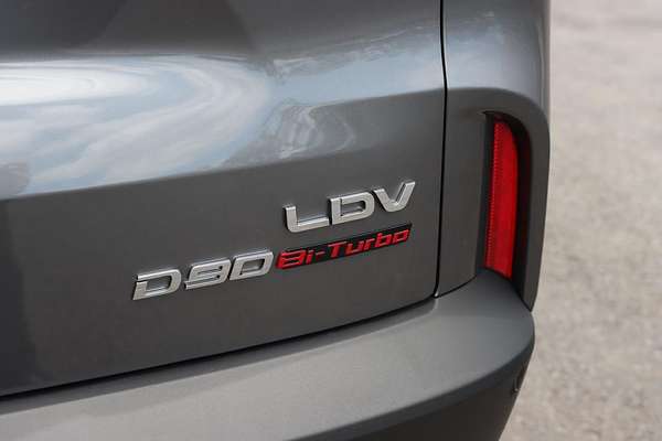 2024 LDV D90 Executive SV9A
