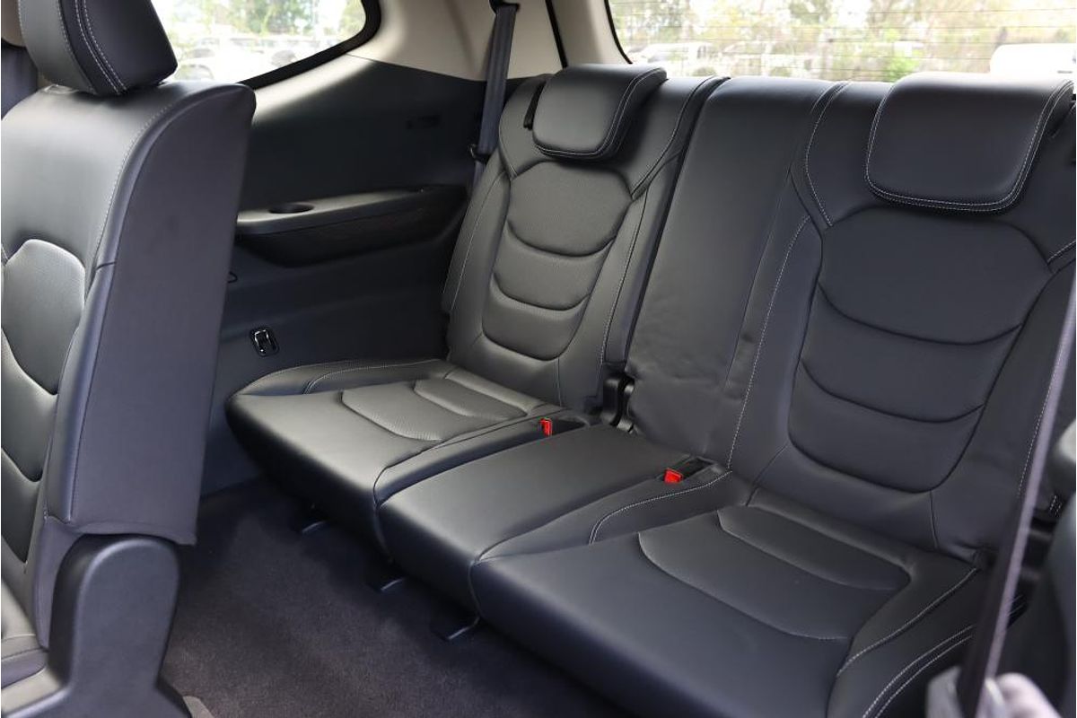 2024 LDV D90 Executive SV9A