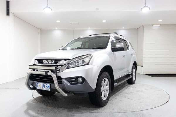 2015 Isuzu MU-X LS-T