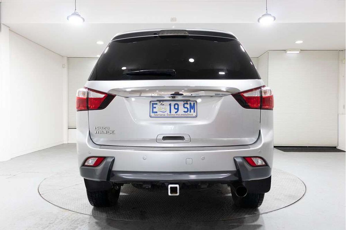 2015 Isuzu MU-X LS-T