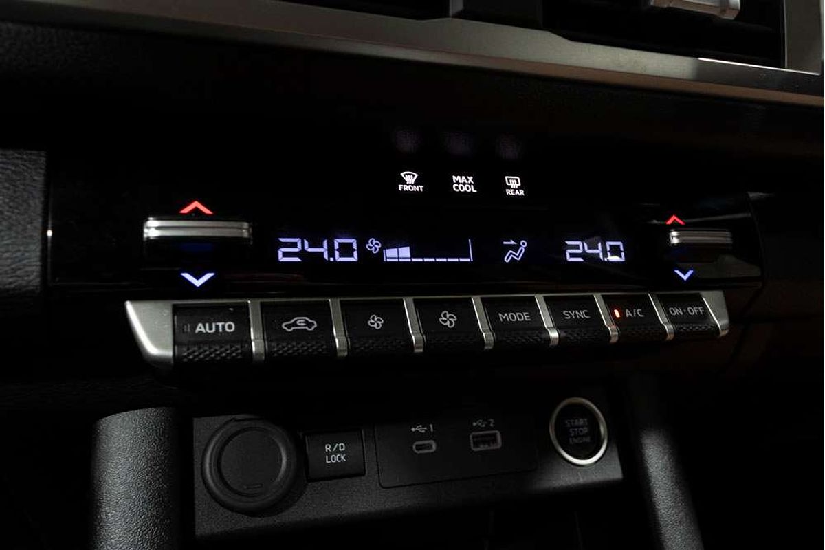 2024 Mitsubishi Triton GLS MV 4X4