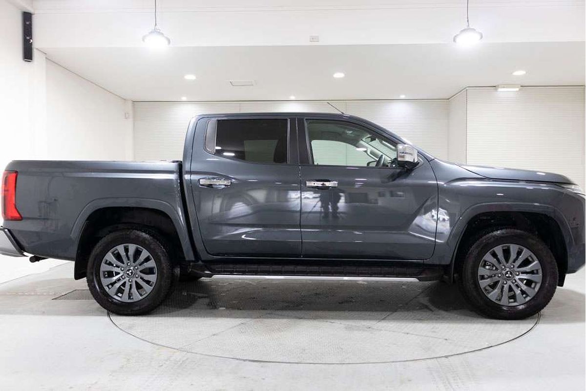 2024 Mitsubishi Triton GLS MV 4X4