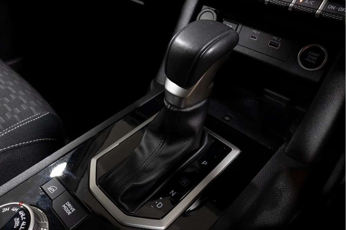 2024 Mitsubishi Triton GLS MV 4X4