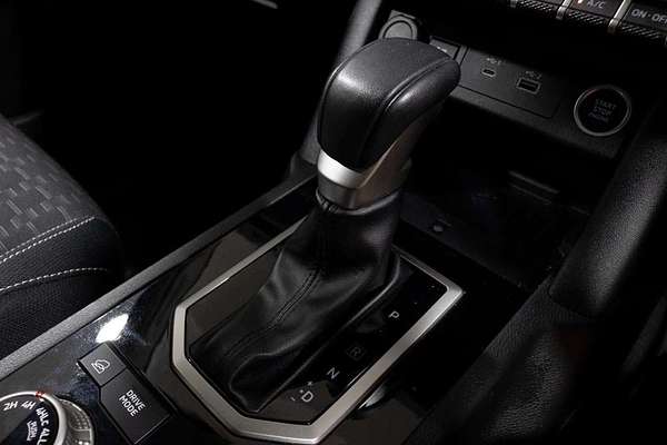 2024 Mitsubishi Triton GLS MV 4X4