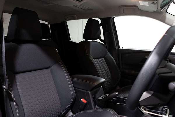 2024 Mitsubishi Triton GLS MV 4X4
