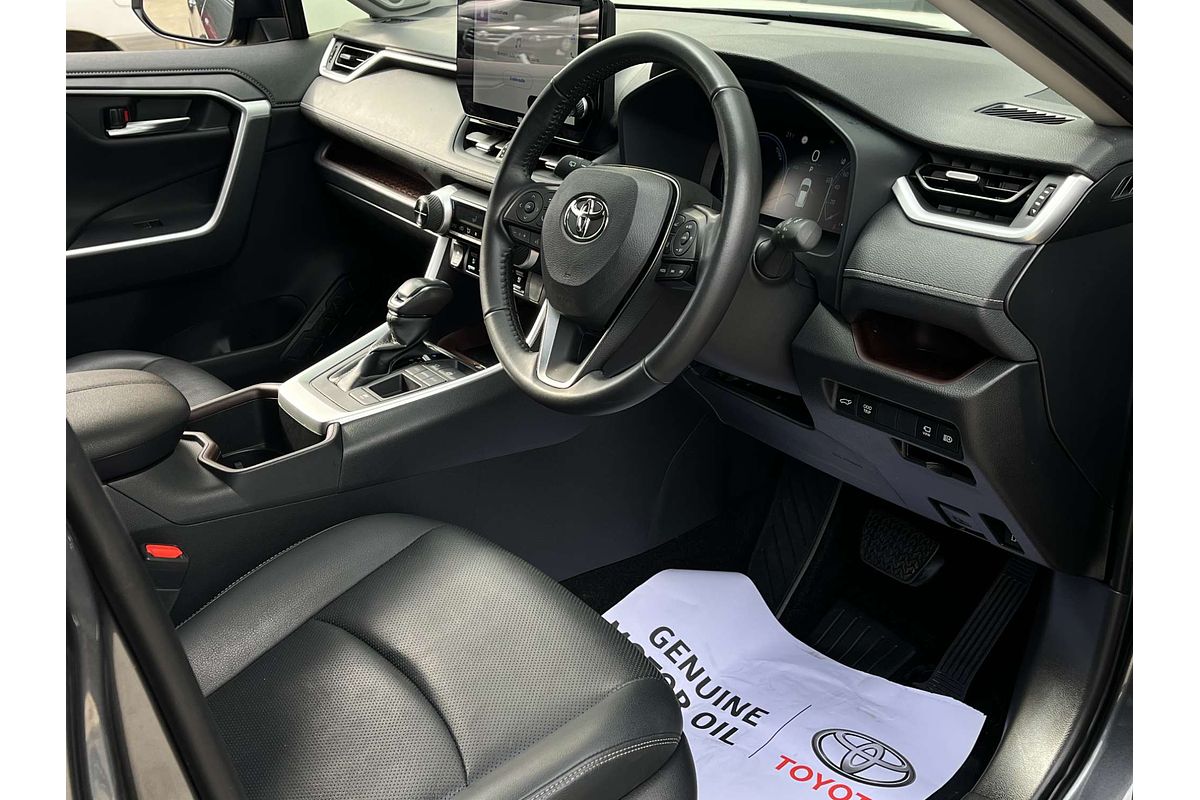 2024 Toyota RAV4 Cruiser AXAH52R