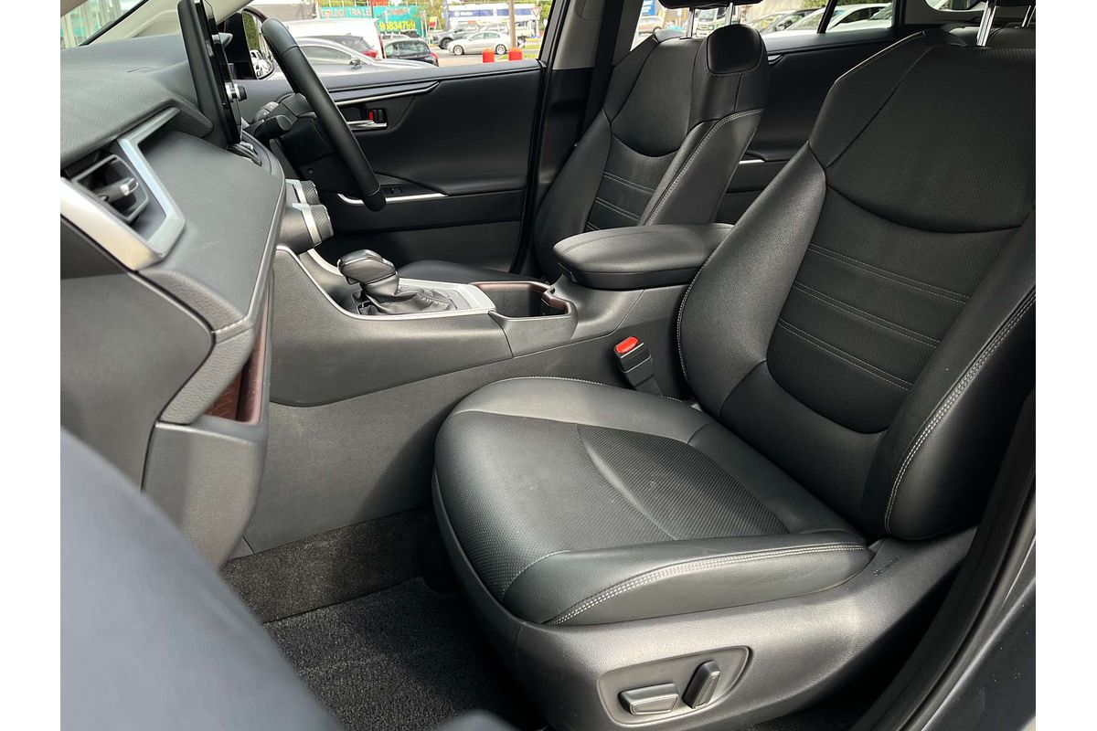 2024 Toyota RAV4 Cruiser AXAH52R