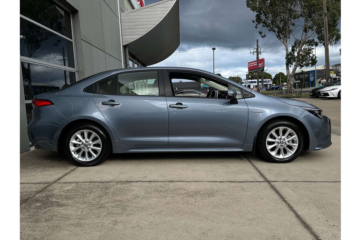 2022 Toyota Corolla Ascent Sport Hybrid ZWE211R