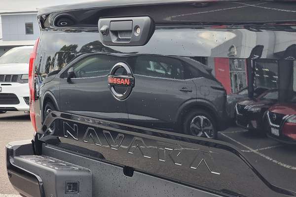 2025 Nissan Navara PRO-4X D23 4X4