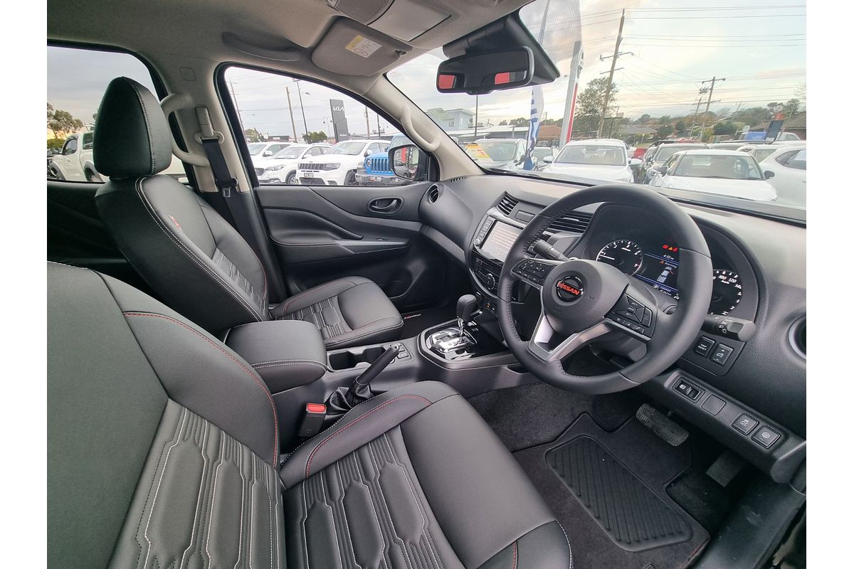 2025 Nissan Navara PRO-4X D23 4X4