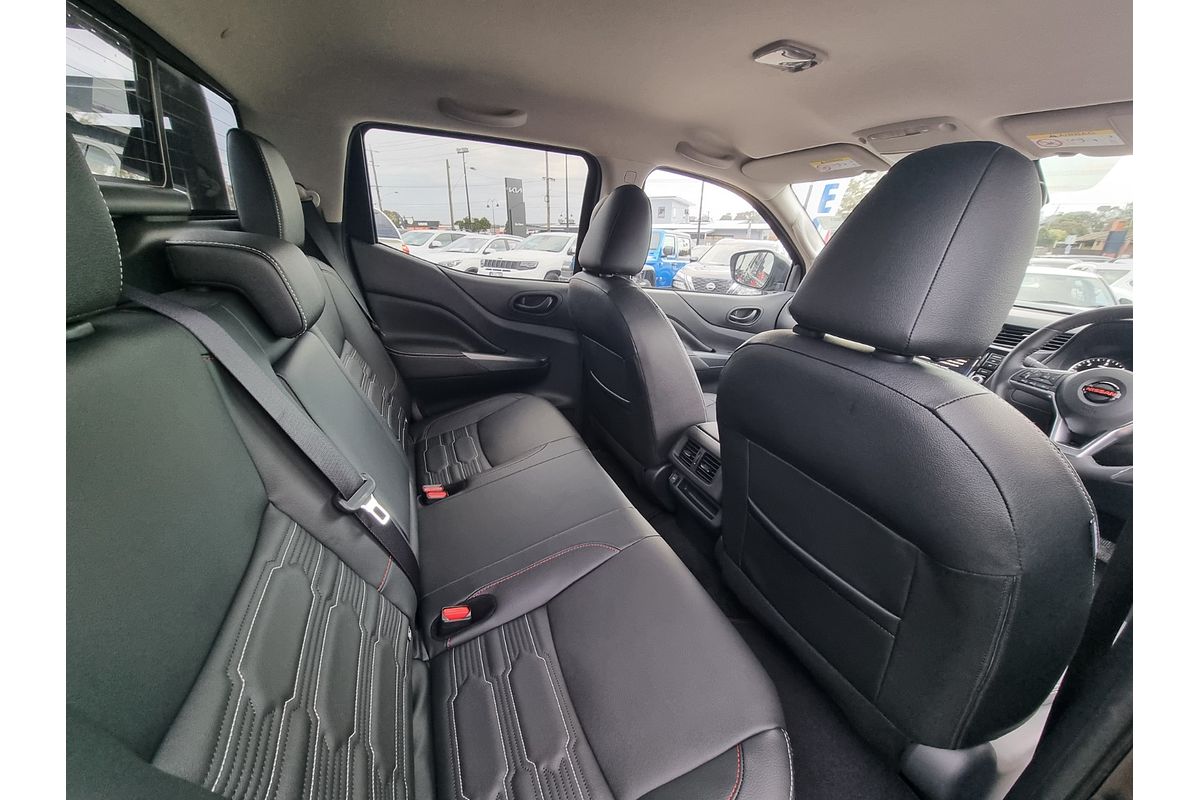 2025 Nissan Navara PRO-4X D23 4X4