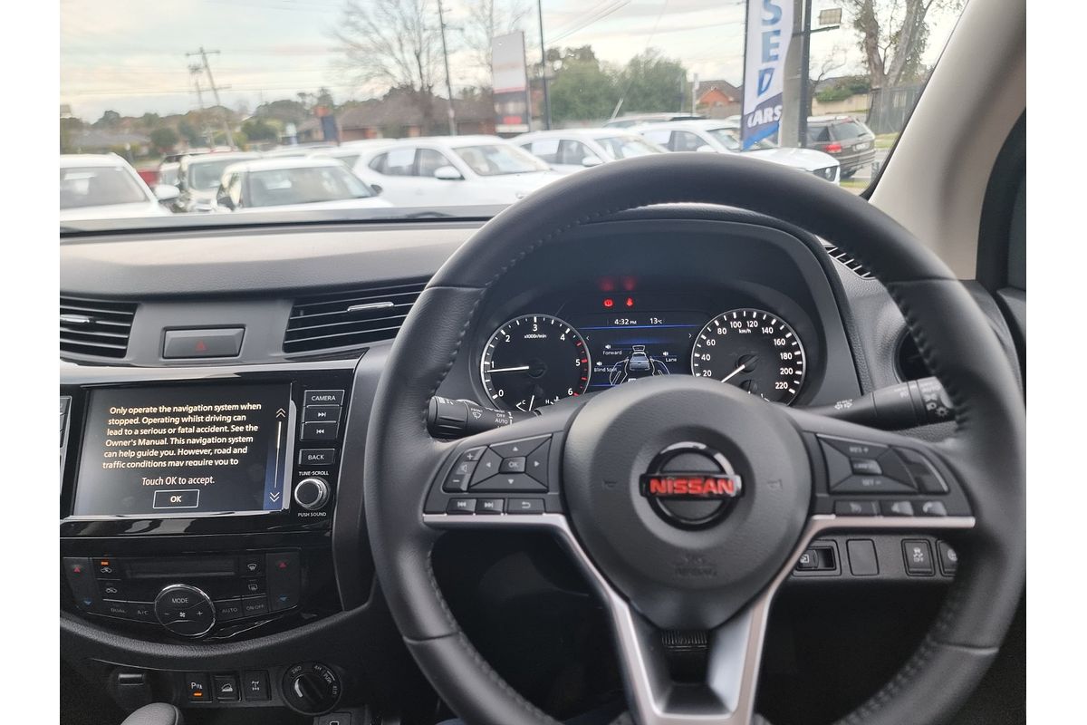 2025 Nissan Navara PRO-4X D23 4X4