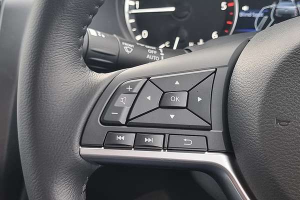 2025 Nissan Navara PRO-4X D23 4X4