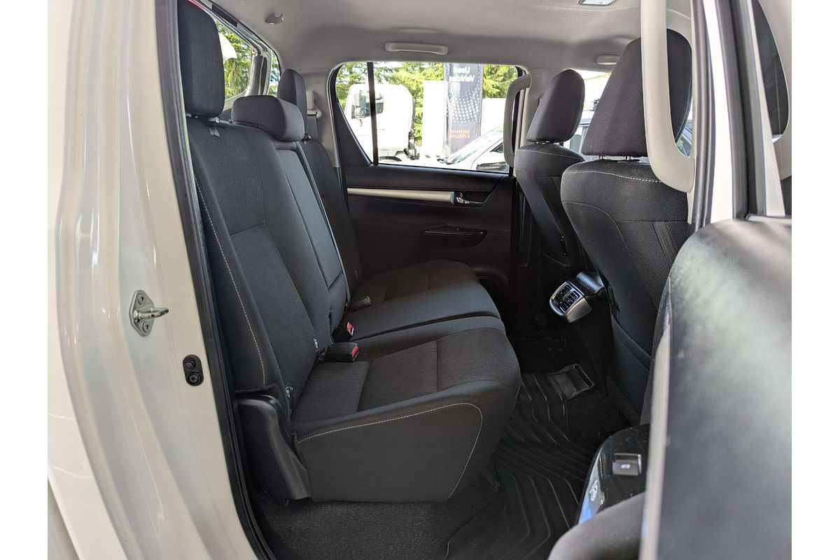 2022 Toyota Hilux SR5 GUN126R 4X4