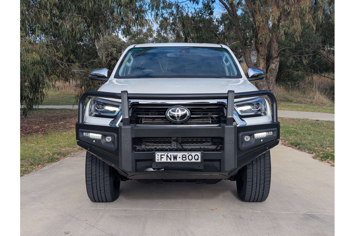 2022 Toyota Hilux SR5 GUN126R 4X4