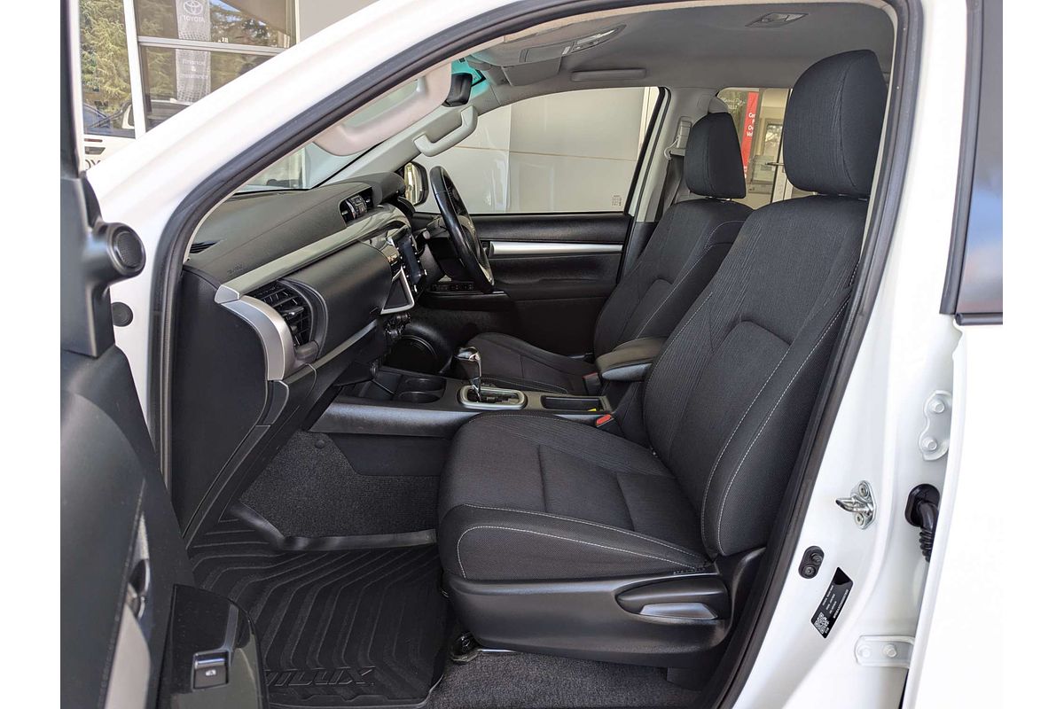 2022 Toyota Hilux SR5 GUN126R 4X4